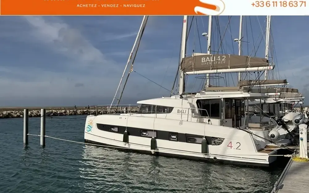 slider 0 Bali Catamarans 42