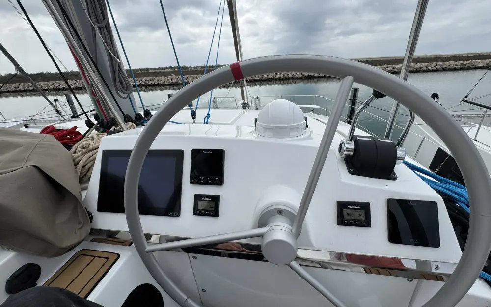 slider 7 Bali Catamarans 42