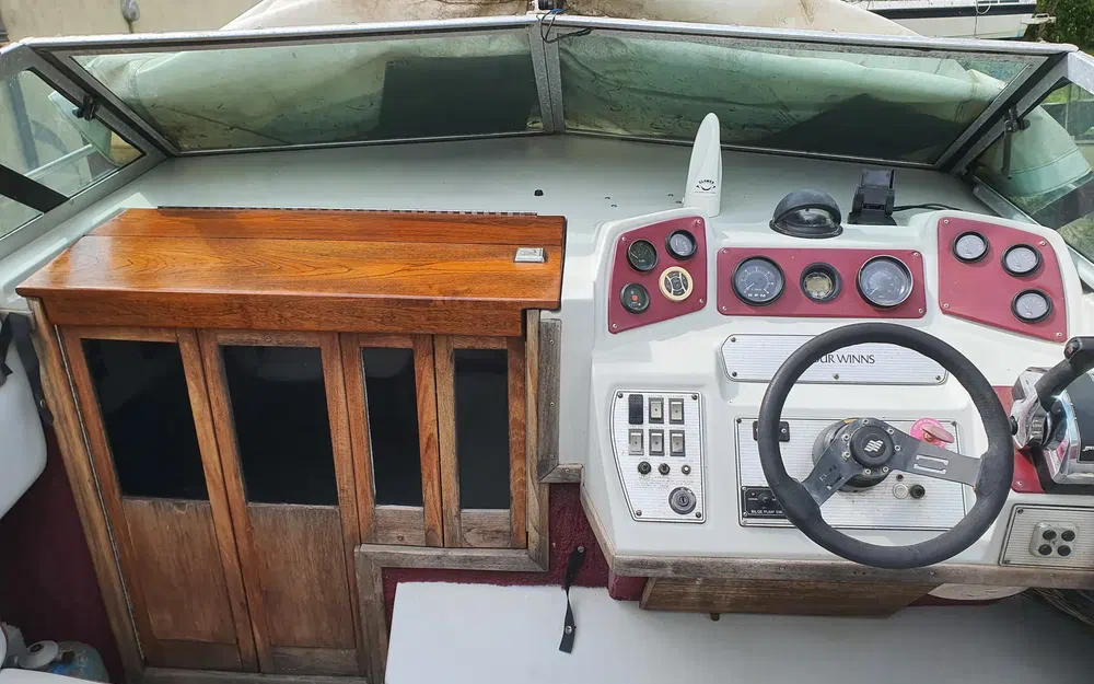 slider 3 Four Winns Vista 245