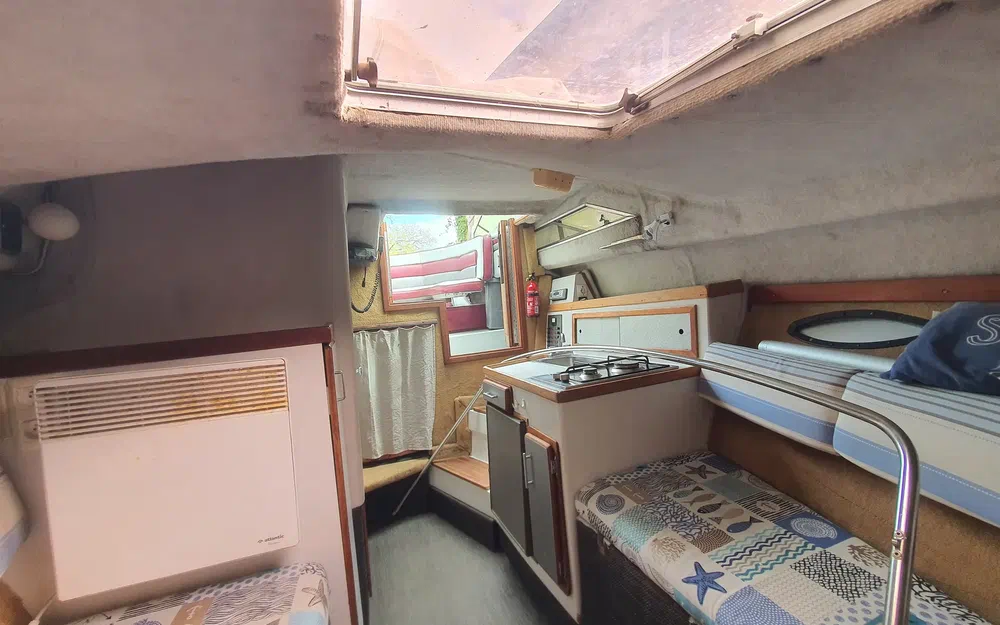 slider 8 Four Winns Vista 245