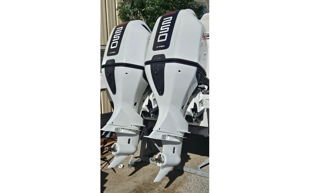 slider 2 Jeanneau Cap Camarat 9.0 CC