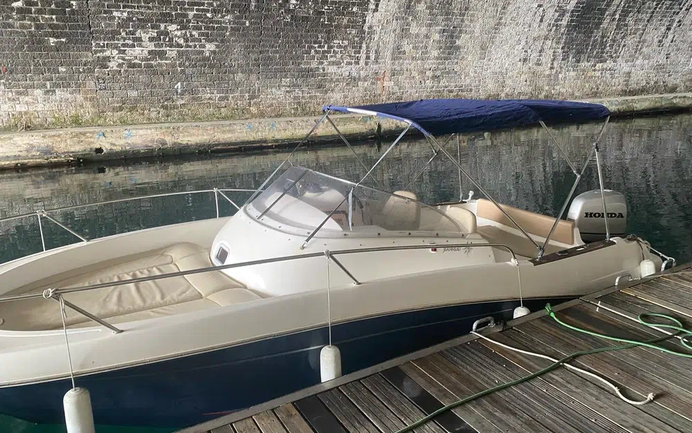 slider 0 Jeanneau Cap Camarat 755