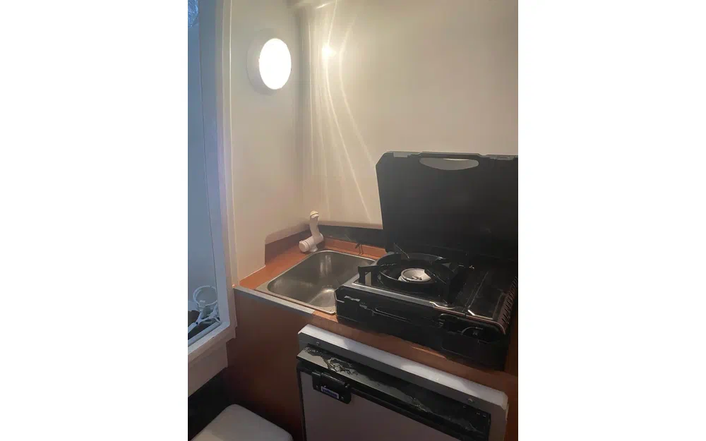 slider 10 Jeanneau Cap Camarat 755