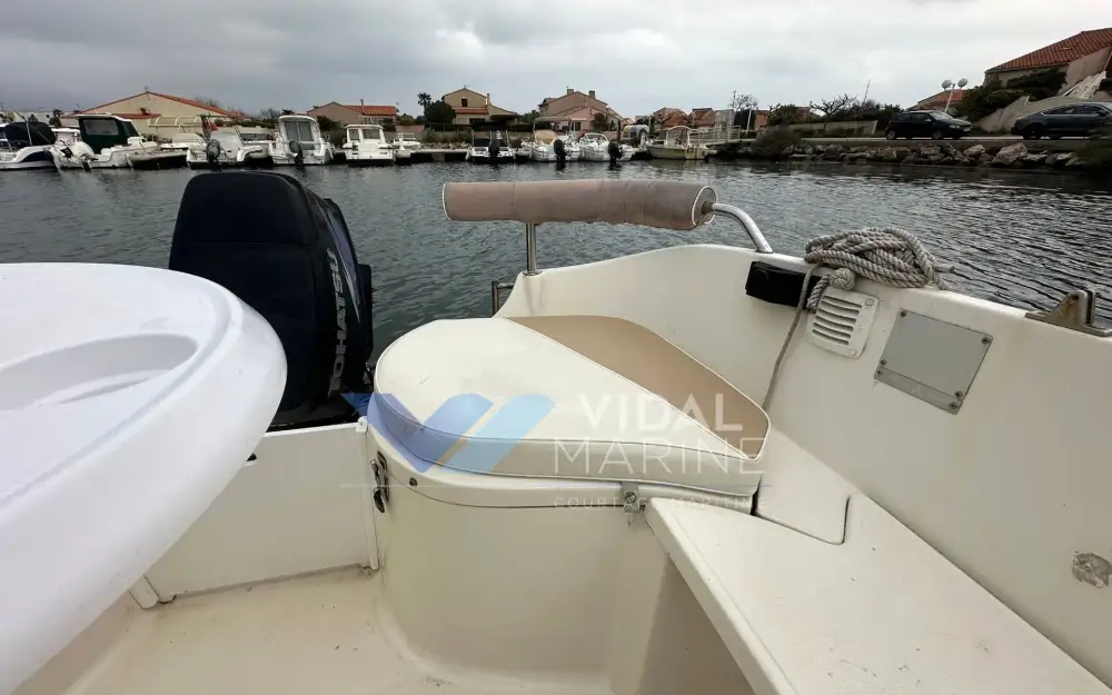 slider 11 Quicksilver Activ 470 Cabin