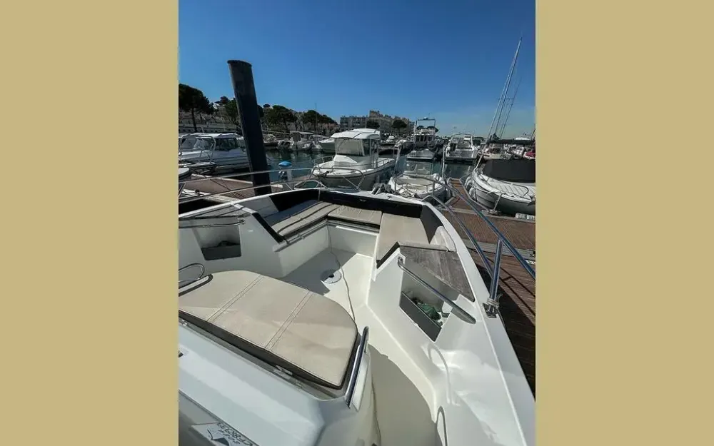 slider 17 Beneteau Flyer 8.8 SPACEdeck