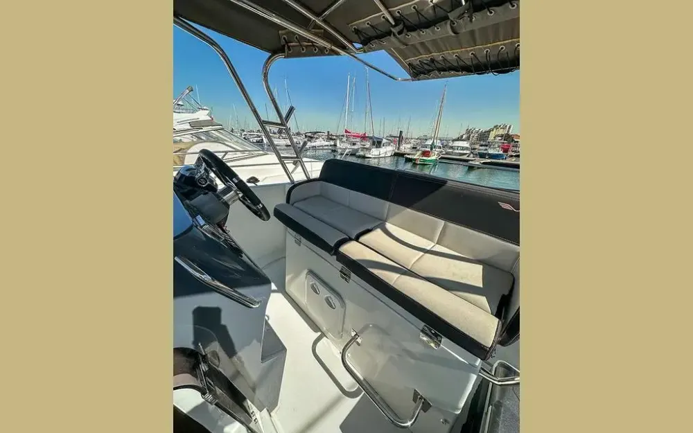 slider 8 Beneteau Flyer 8.8 SPACEdeck