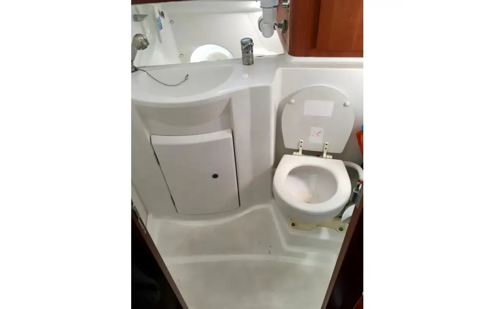 slider 6 Beneteau Antares 980