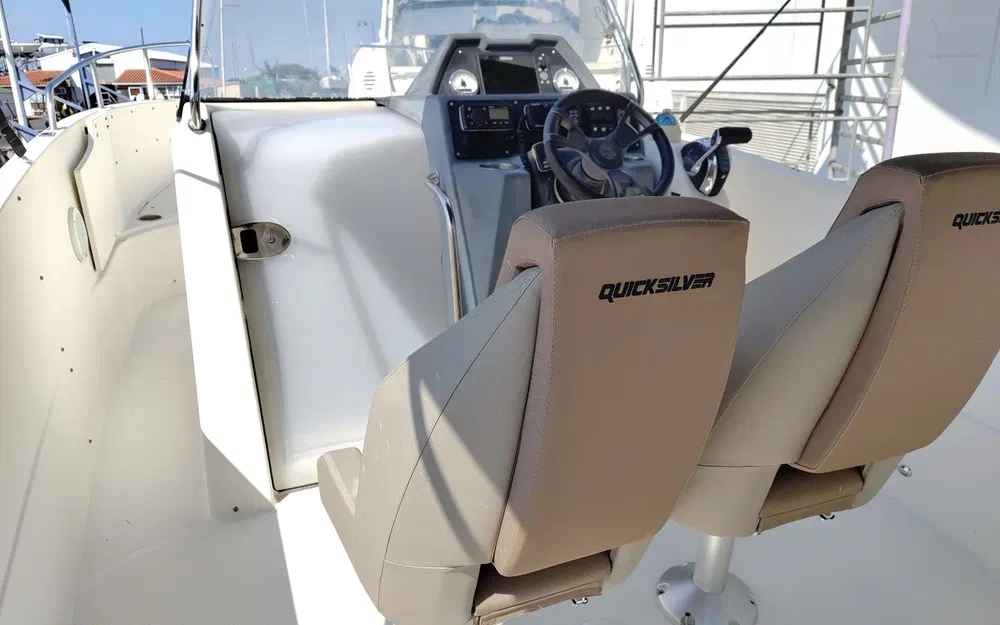 slider 12 Quicksilver Activ 755 Open