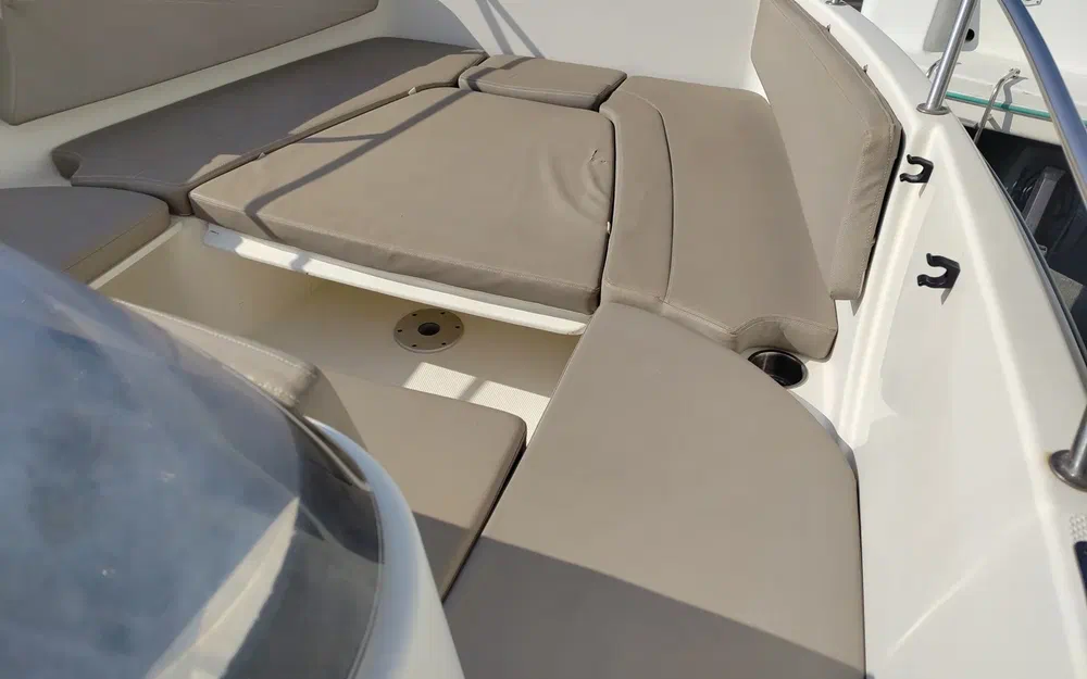 slider 20 Quicksilver Activ 755 Open