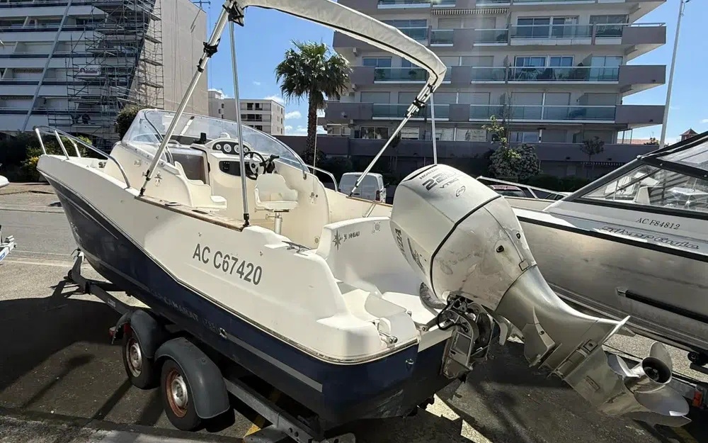 slider 14 Jeanneau Cap Camarat 755