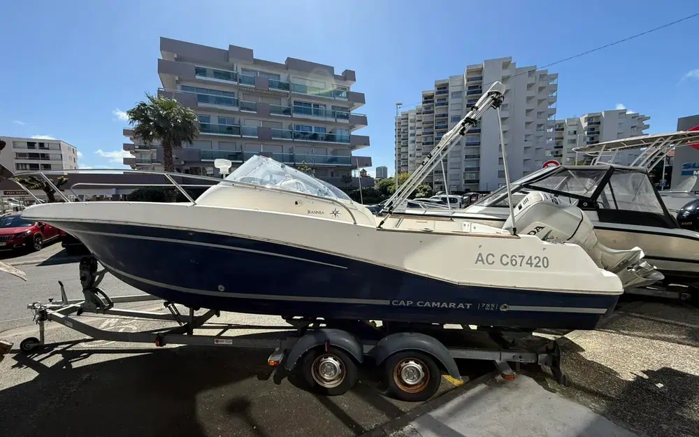 slider 0 Jeanneau Cap Camarat 755
