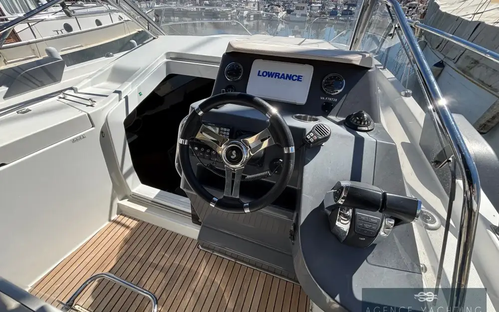 slider 29 Beneteau Flyer 8.8 SUNdeck