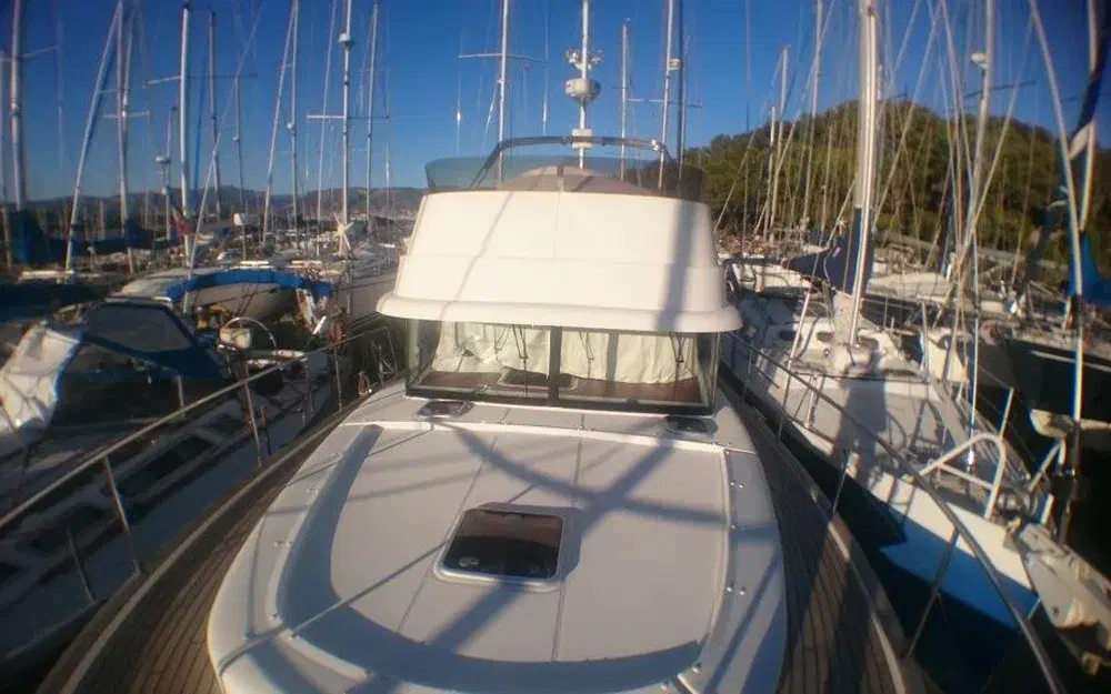 slider 7 Beneteau Swift Trawler 44