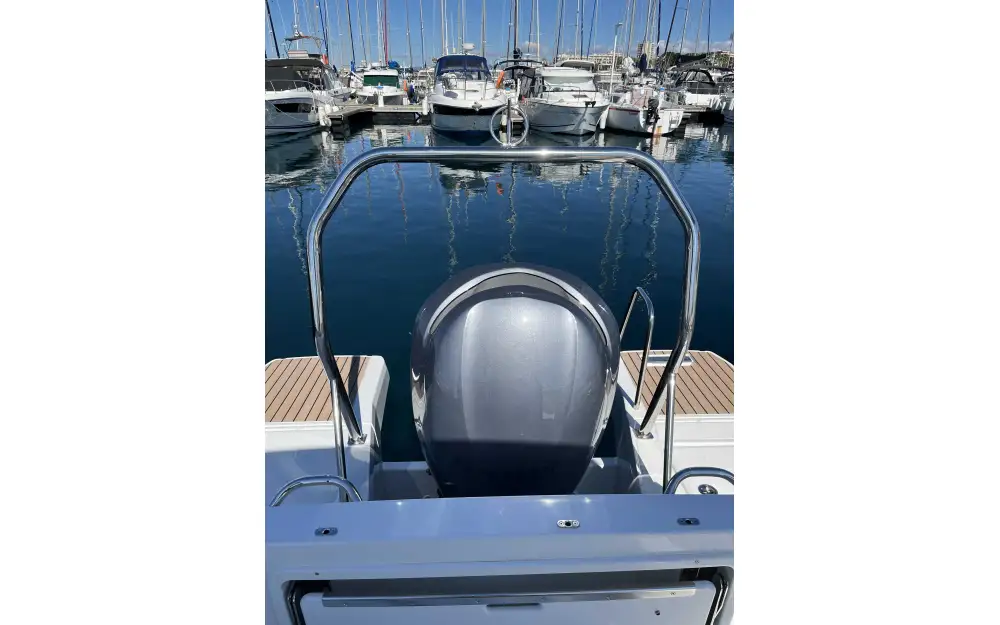slider 14 Jeanneau Cap Camarat 7.5 WA Serie 3