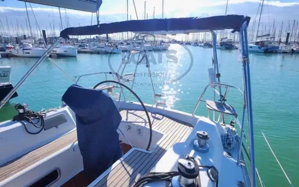 slider 9 Jeanneau Voyage 12.50