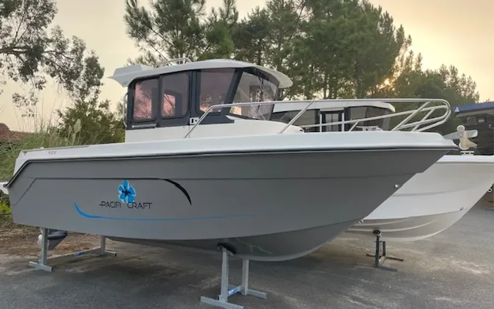slider 0 Pacific Craft 650 TIMONIER