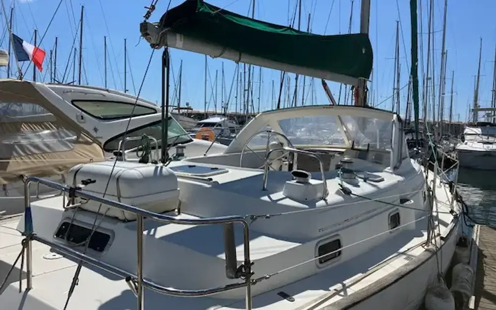 slider 1 Beneteau Oceanis 36 CC