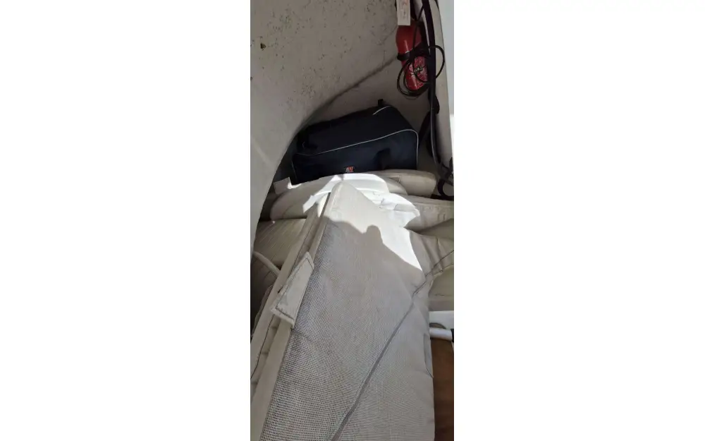 slider 14 Beneteau Flyer 550