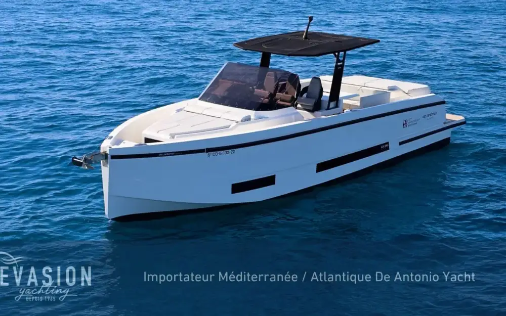 slider 1 De Antonio Yachts D36 Open