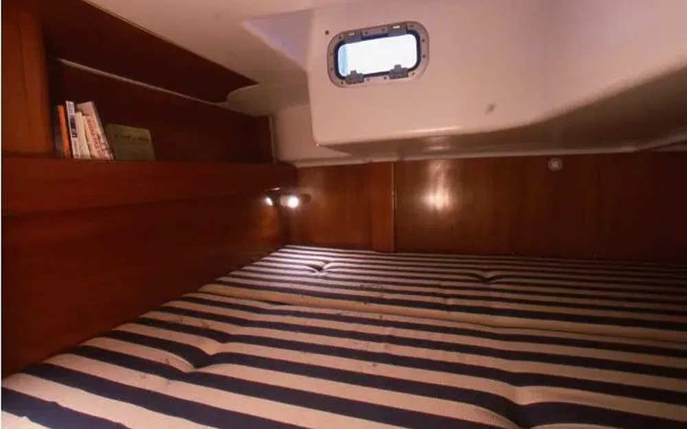 slider 13 Beneteau Ombrine 900