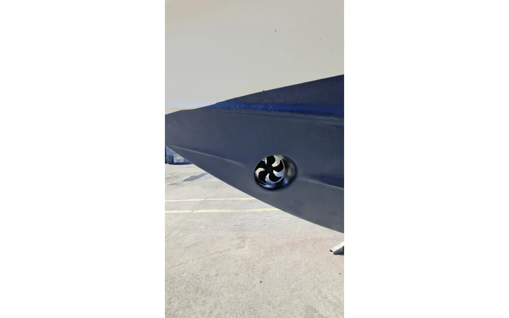 slider 6 Beneteau Ombrine 900 - null