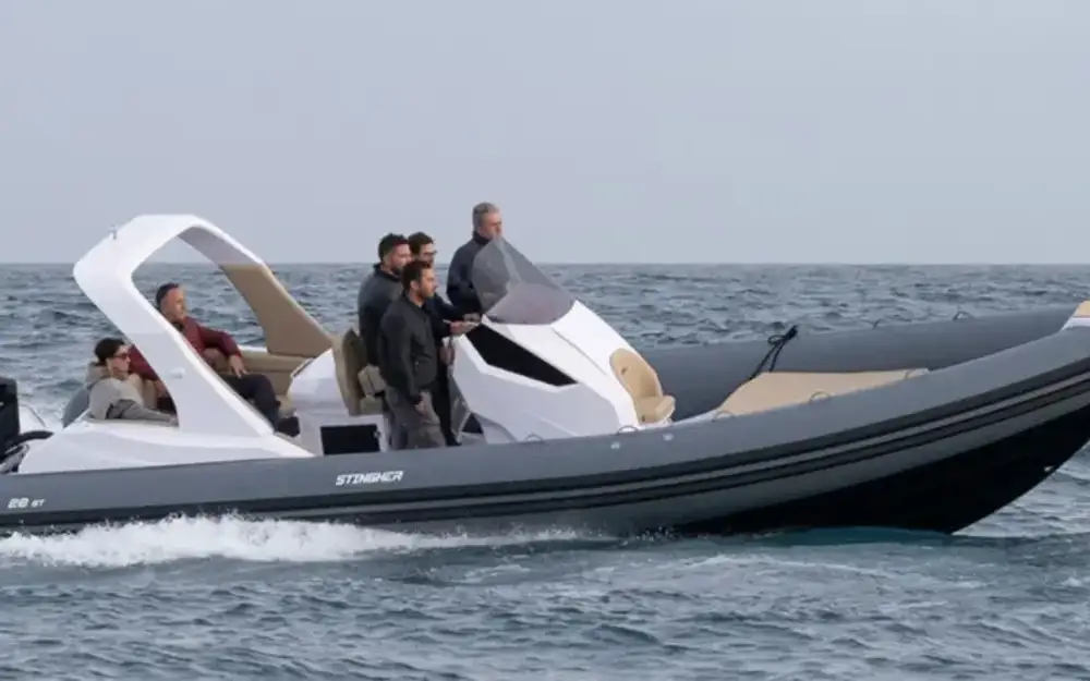 slider 1 Stingher  30 GT