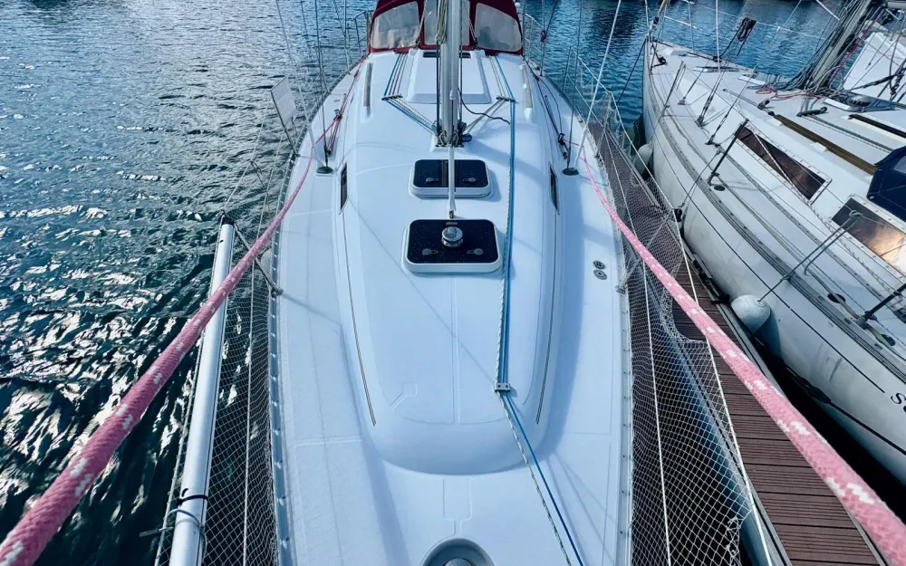 slider 12 Beneteau Oceanis 331 Clipper