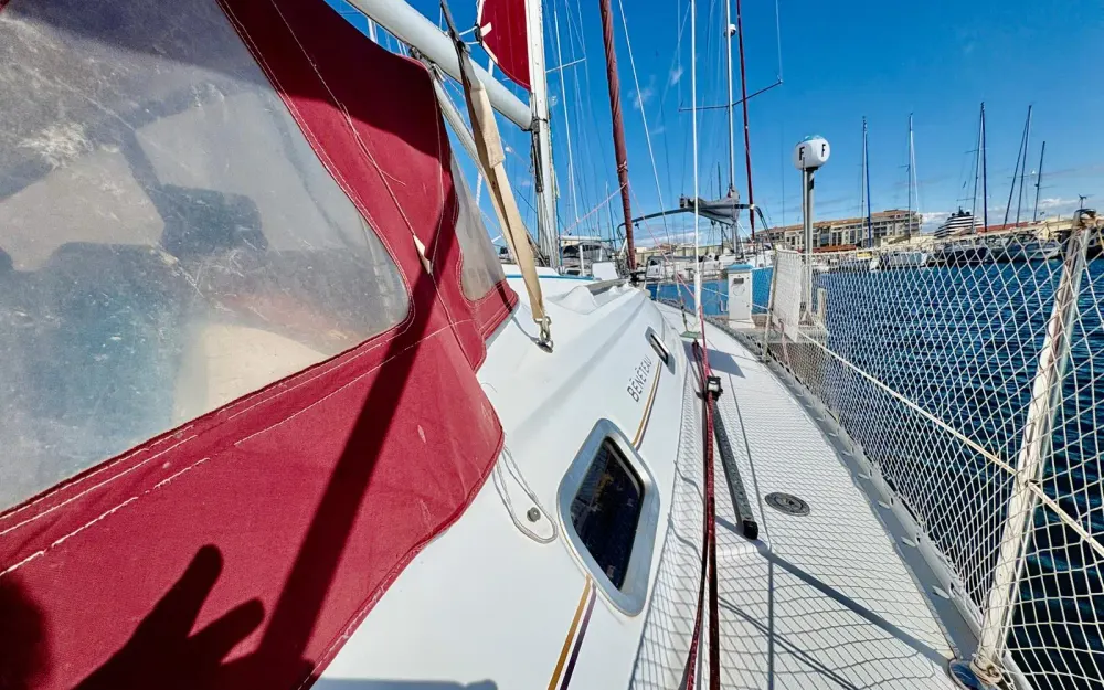 slider 16 Beneteau Oceanis 331 Clipper