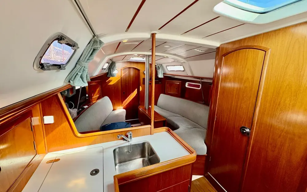 slider 21 Beneteau Oceanis 331 Clipper