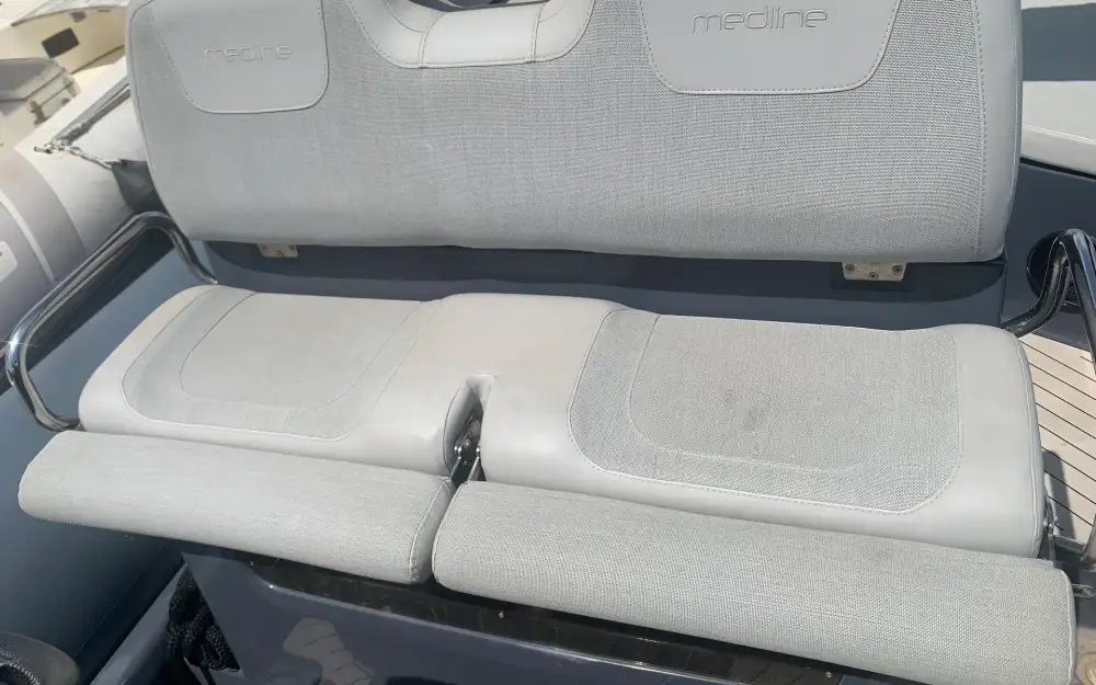 slider 9 Zodiac Medline 9