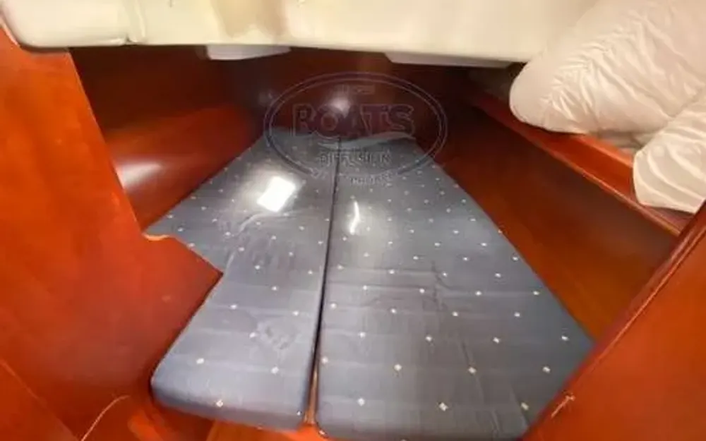 slider 8 Beneteau Oceanis 393 Clipper - null