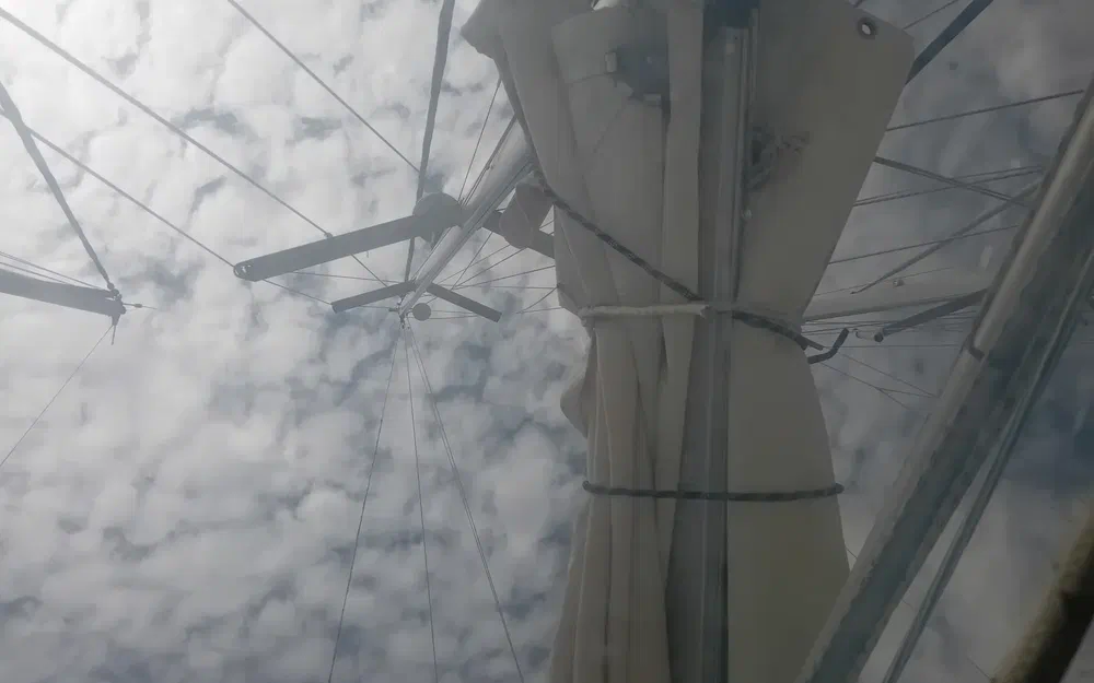 slider 23 Beneteau Oceanis 393 Clipper