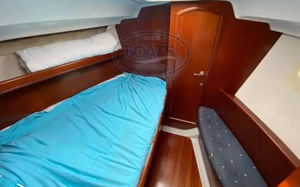 slider 6 Beneteau Oceanis 393 Clipper - null