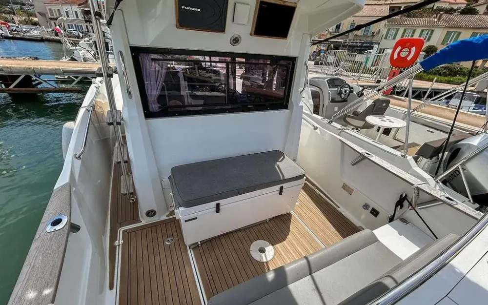 slider 15 Beneteau Barracuda 9 Fly