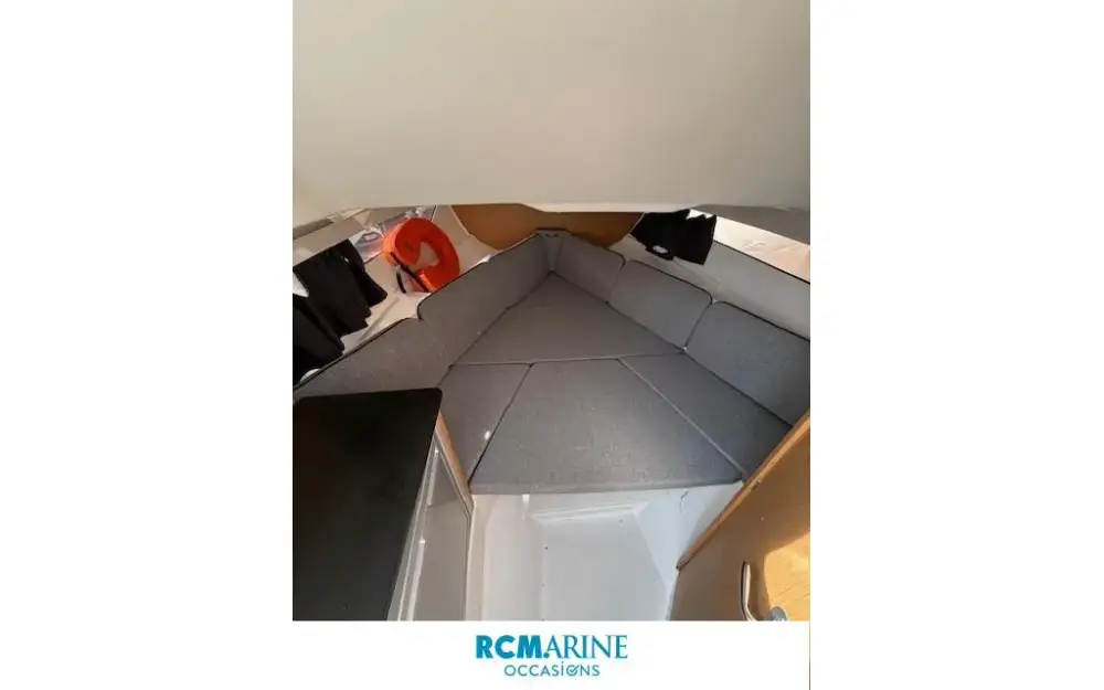 slider 24 Beneteau Flyer 8 SUNdeck
