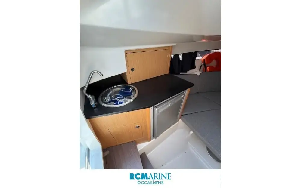 slider 25 Beneteau Flyer 8 SUNdeck