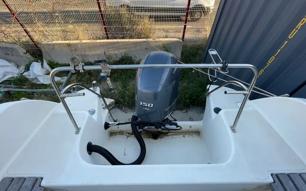 slider 20 Guymarine Evada 740