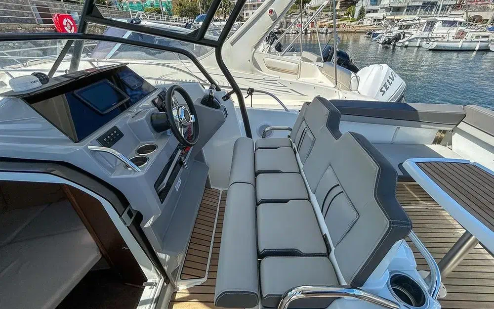 slider 11 Jeanneau Cap Camarat 7.5 WA