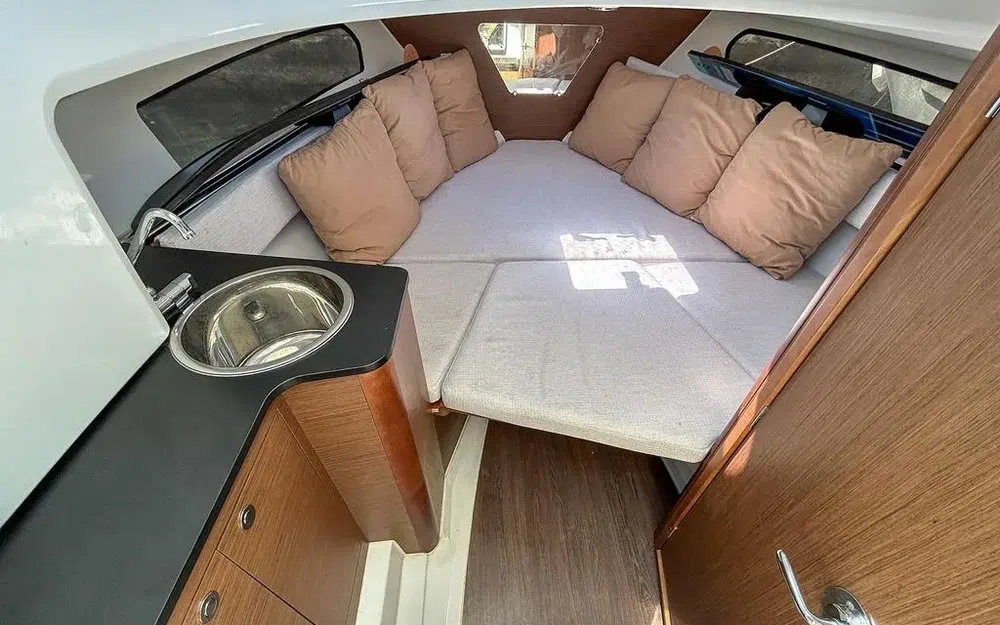 slider 18 Jeanneau Cap Camarat 7.5 WA