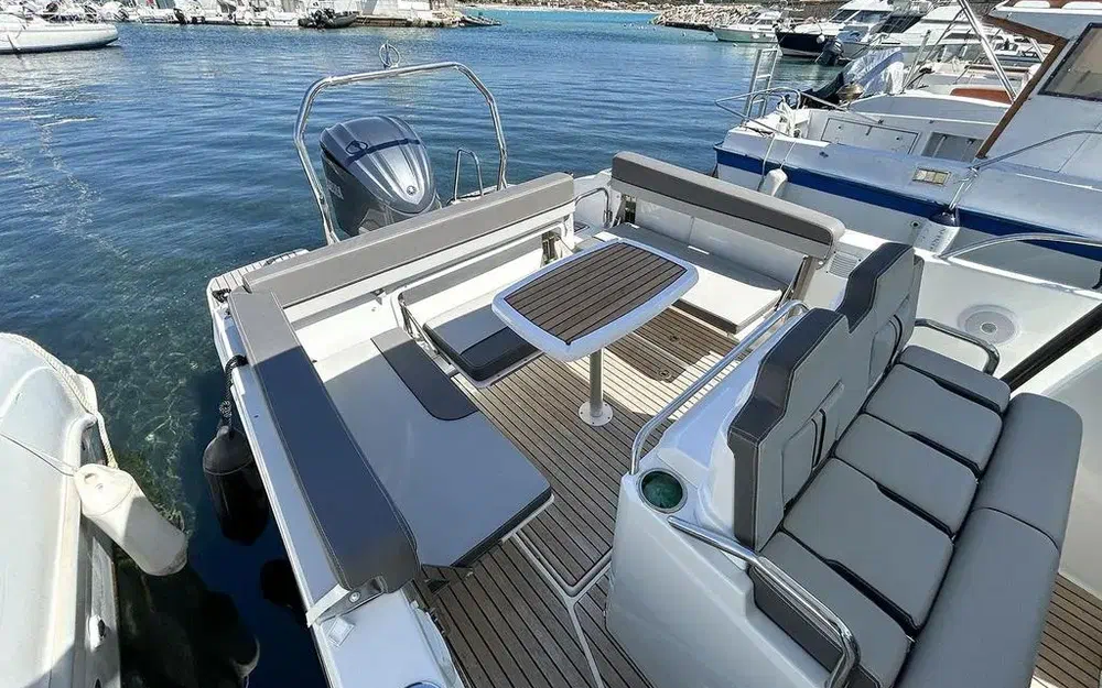 slider 24 Jeanneau Cap Camarat 7.5 WA