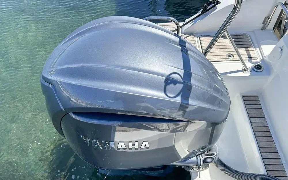 slider 4 Jeanneau Cap Camarat 7.5 WA