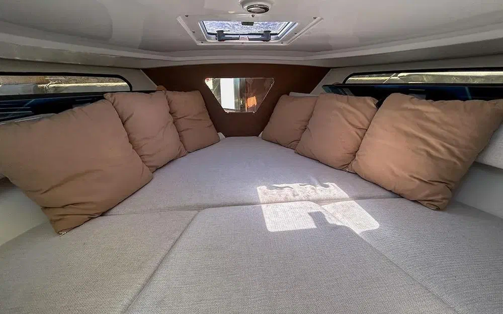 slider 5 Jeanneau Cap Camarat 7.5 WA