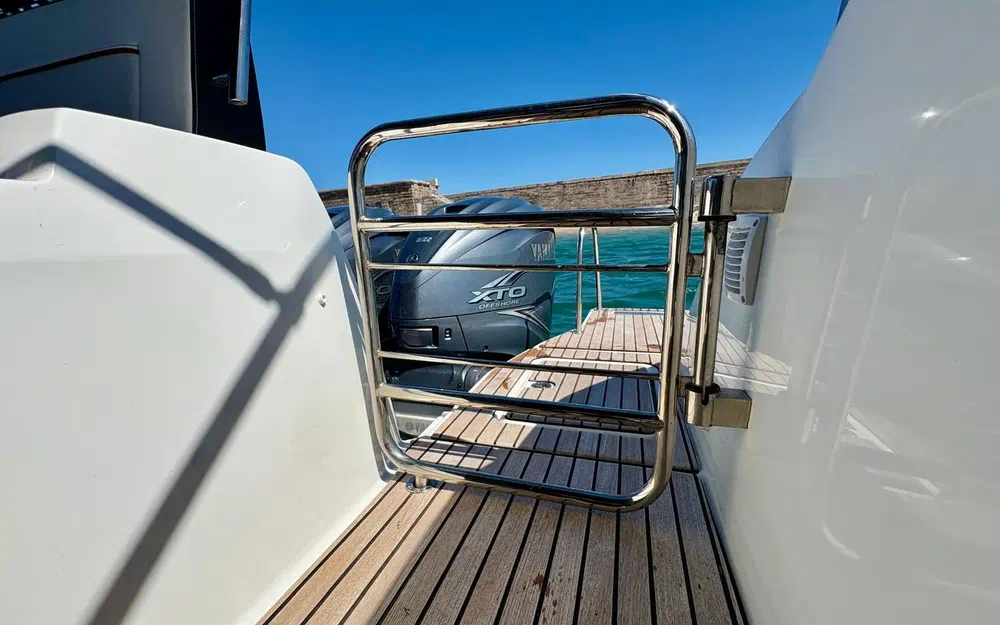 slider 7 Jeanneau Cap Camarat 10.5 WA