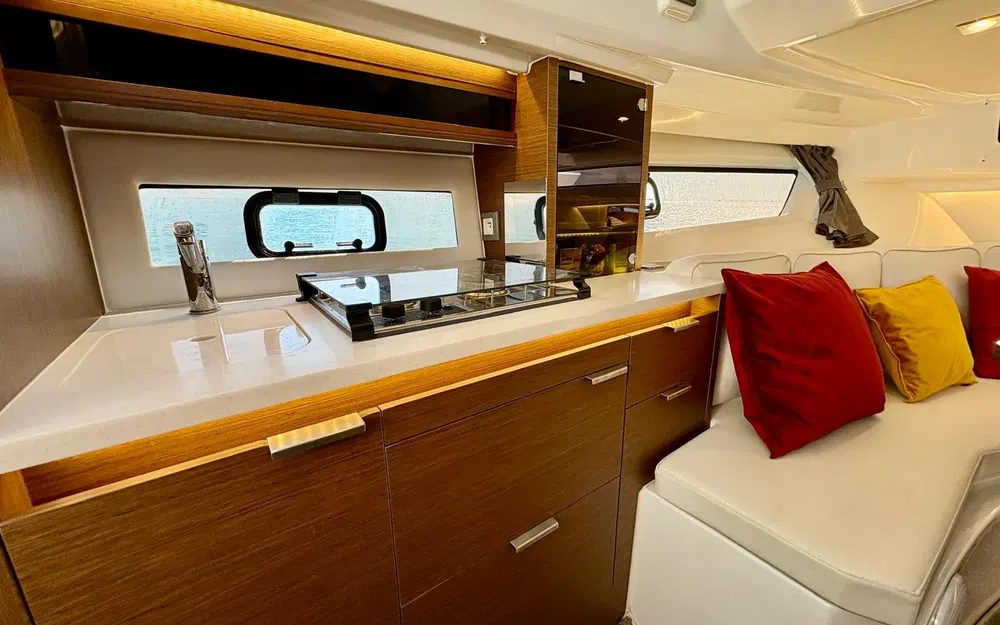 slider 31 Jeanneau Cap Camarat 10.5 WA