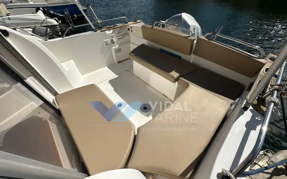 slider 3 Jeanneau Merry Fisher 725