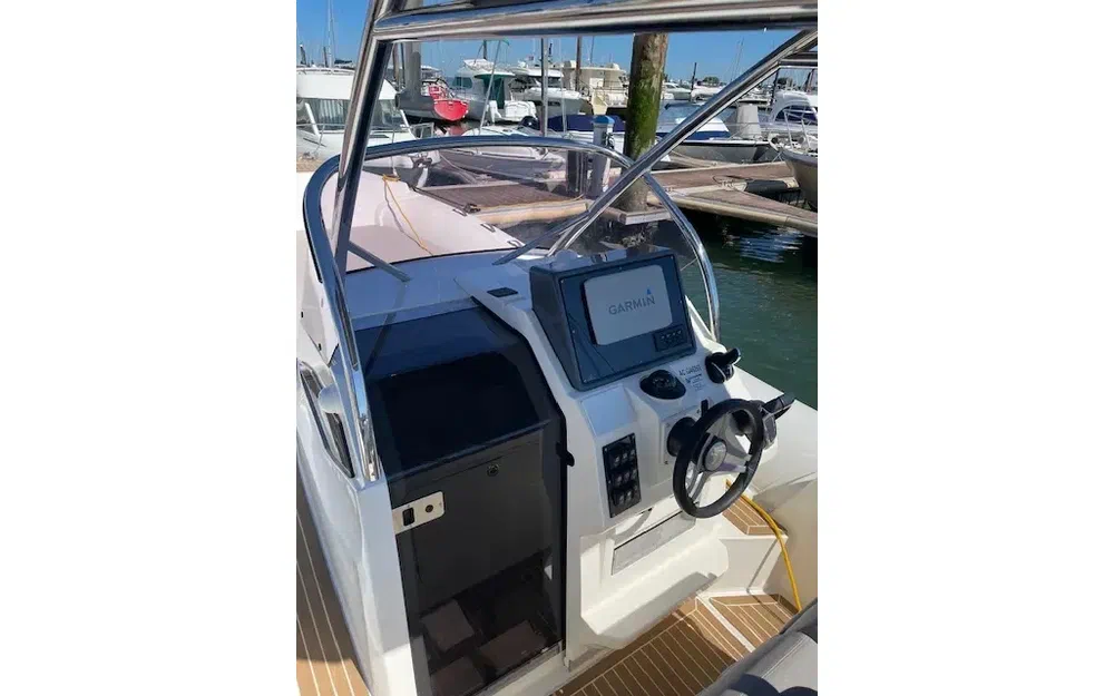 slider 14 Capelli Tempest 1000