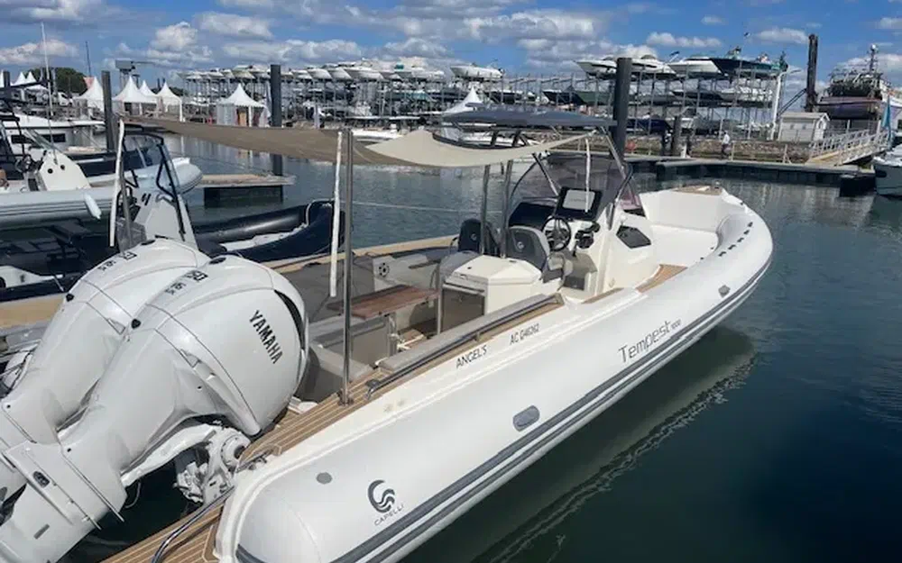 slider 3 Capelli Tempest 1000 CC