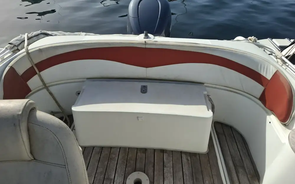 slider 9 Beneteau Flyer 650 WA