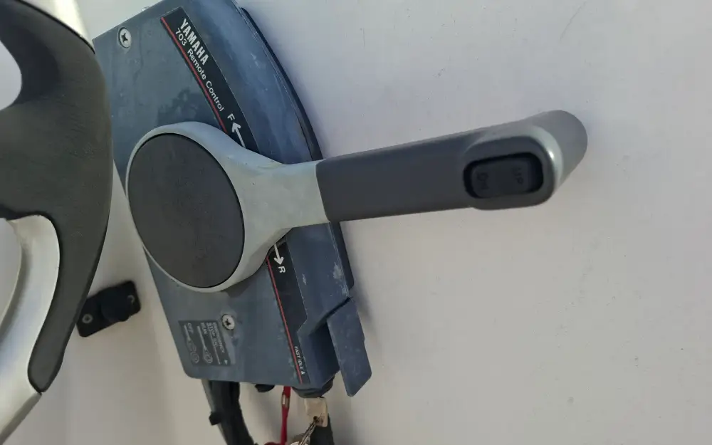 slider 17 Beneteau Flyer 650 WA