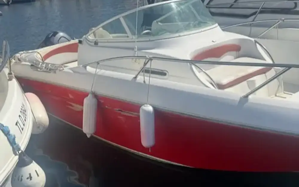 slider 33 Beneteau Flyer 650 WA